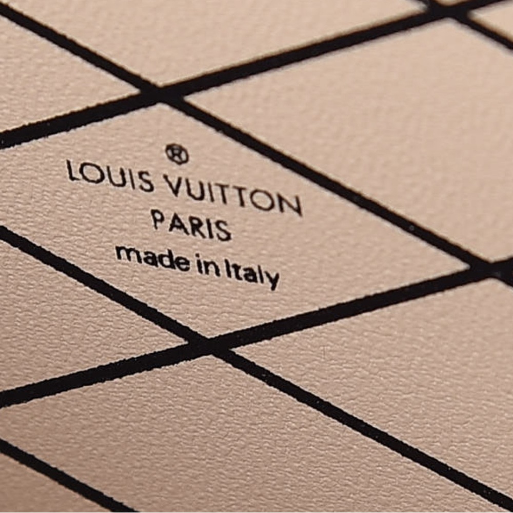 LOUIS VUITTON Monogram Petite Boite Chapeau - Picture 5 of 15